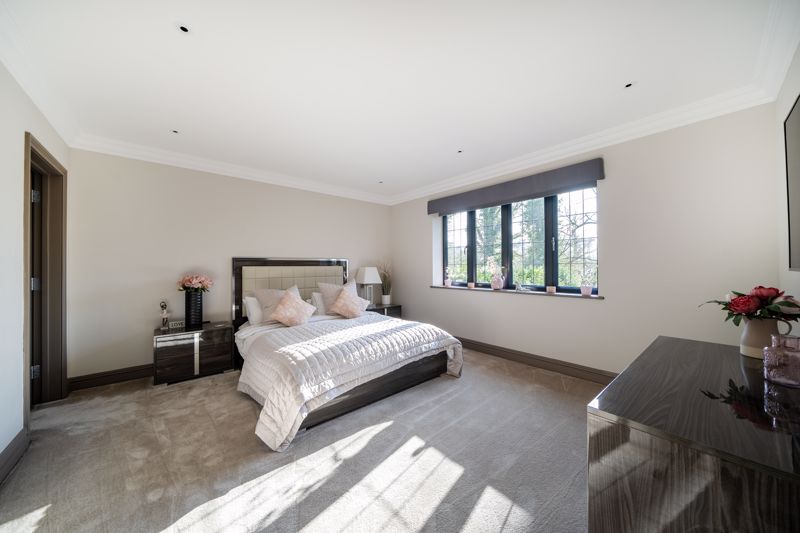 Bedroom- click for photo gallery